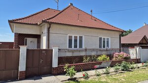 REZERVOVANÝ! Rodinný  dom  s novou strechou, predaj, Košúty — foto 1