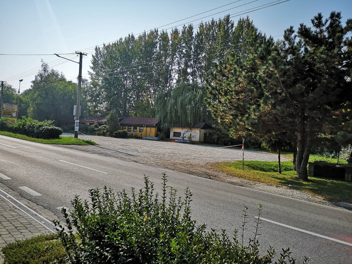 Pozemok pri hl. ceste, rieky, veľké P, pri Galante, 22 á — foto 3