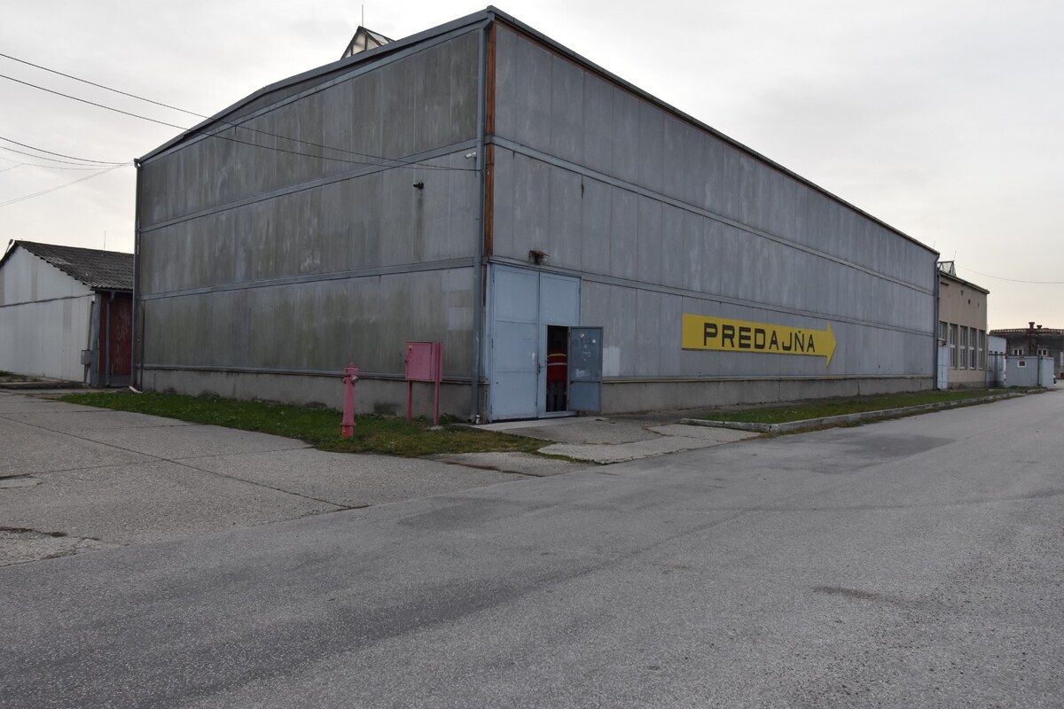 Zateplená plechová hala, sklad, ľahká výroba, 720m2 Galanta