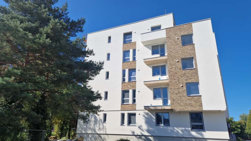 Luxusný 4 izbový byt s komorou, terasou, na predaj Galanta — foto 2