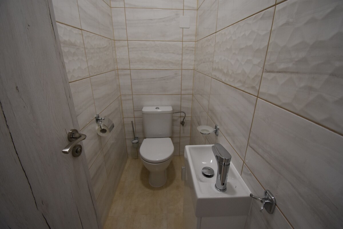 Pre náročných, Prenájom 2i bytu v novostavbe, centrum, Galanta — foto 12