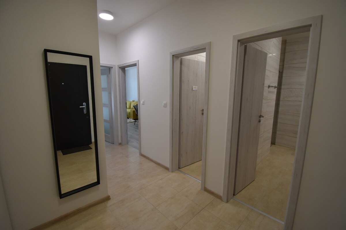 Pre náročných, Prenájom 2i bytu v novostavbe, centrum, Galanta — foto 4