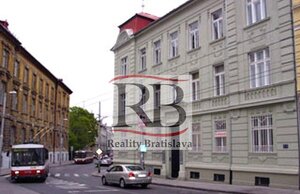 Kancelárie, Palisády, Bratislava I — foto 1