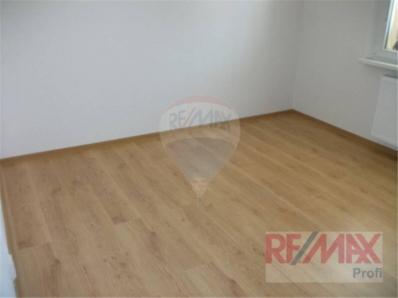 3-izbový byt na Ľadovni s balkónom