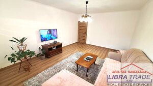 PREDAJ - Kompletne prerobeného 3 izbového bytu s loggiou na ulici Vodnej v Komárne  — foto 13