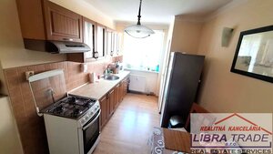 EXKLUZÍVNY PREDAJ - Kompletne prerobený 2 izbový byt v Komárne  — foto 2