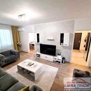 PREDAJ - Kompletne prerobený 3 izbový byt neďaleko centra v Komárne  — foto 13