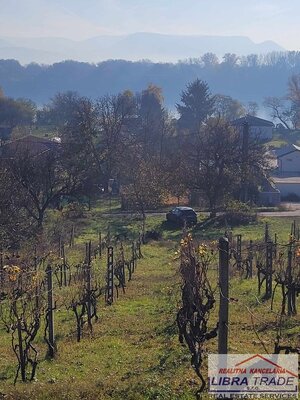 Ponúkame na predaj pozemok na Božom kopci v Štúrove. — foto 4