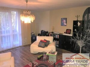 Predaj - polyfunkčný objekt s 2 bytovými jednotkami a podnikateľskými priestormi v centre Komárna — foto 10