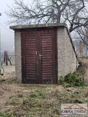 Predáme pozemok s unimobunkou a elektrinou. — foto 3