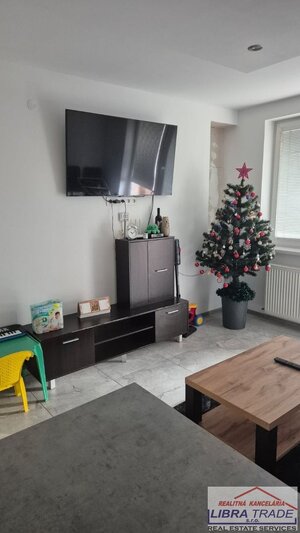 Prenájom - 1 izb. zariadený byt s balkónom v Šuranoch. — foto 4