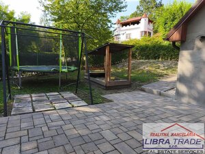 PREDAJ chata s krásnou terasou v chatovej oblasti  Kováčovo - Chľaba pri Štúrove. — foto 7