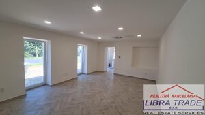 PREDAJ - Polyfunkčný objekt, ktorý sa skladá z 3 samostatných kancelárií, Nová Stráž — foto 10