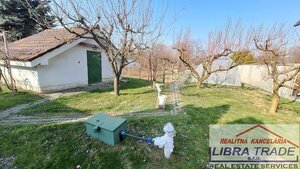 PREDAJ - ZÁHRADA HNEĎ PRI DUNAJI NA ALŽBETINOM OSTROVE V KOMÁRNE  — foto 1