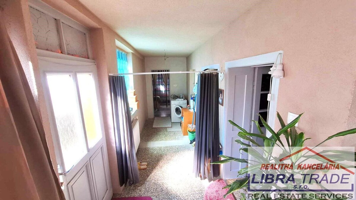 EXKLUZIÍVNY PREDAJ/VÝMENA - veľký 2 izbový rodinný dom po kompletnej rekonštrukcií v Zlatnej na Ostrove — foto 15