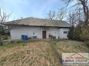 Rodinný dom s krásnym pozemkom v blízkosti mŕtveho ramena Ipľa v obci Pastovce.  — foto 2