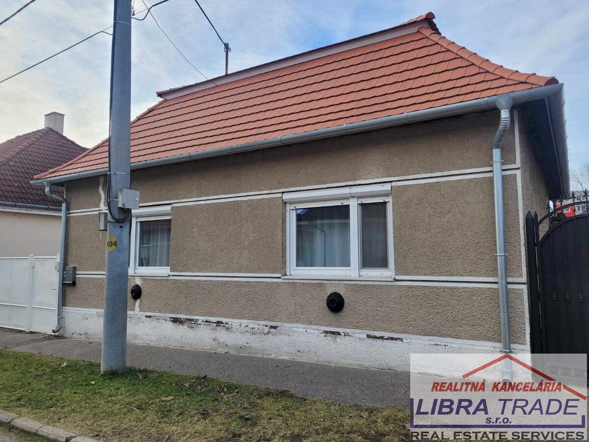 Ponúkame na predaj rodinný dom v Štúrove. — foto 13