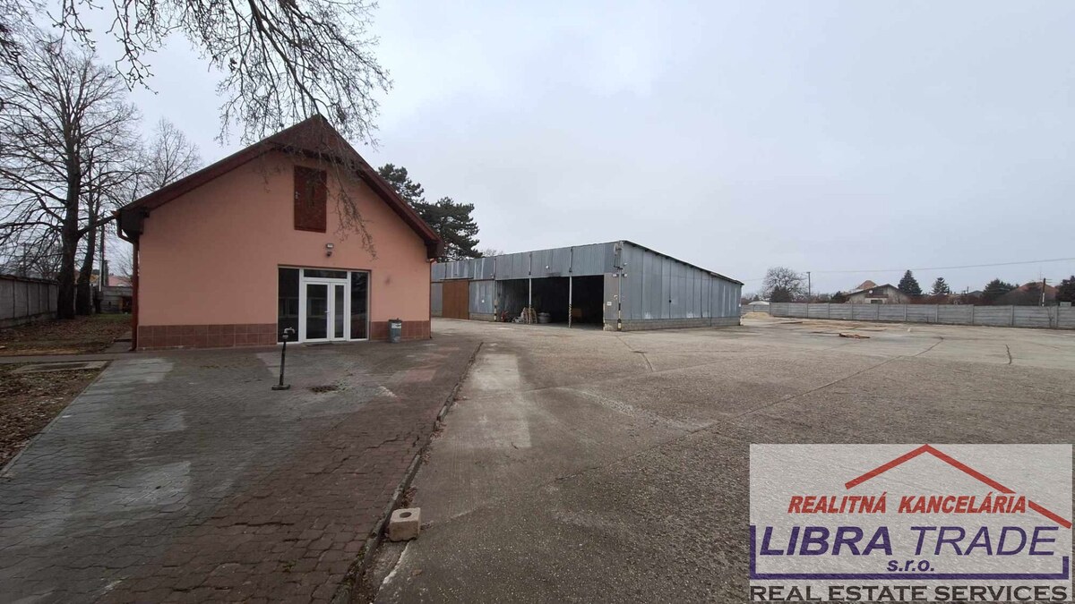 NA PRENÁJOM VÁM PONÚKAM PRIEMYSELNÝ AREÁL S ADMINISTRATÍVNOU BUDOVOU, SKLADOVÝMI PRIESTORMI — foto 5