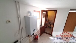 IBA U NÁS! PREDAJ - Polyfunkčný objekt vhodný na kanceláriu, obchod, salón v Komárne — foto 6