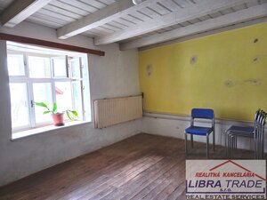 Rodinný dom na predaj v obci Veľké Lovce okres  Nové Zámky. — foto 14
