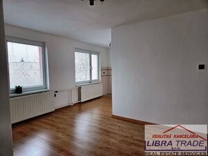 Rodinný dom na predaj v obci Veľké Lovce okres  Nové Zámky. — foto 6