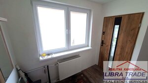 EXKLUZÍVNY PREDAJ - Kompletne prerobený 3 izbový rodinný dom so zariadením vo Veľkom Ostrove, dedinka pri Kolárove — foto 23