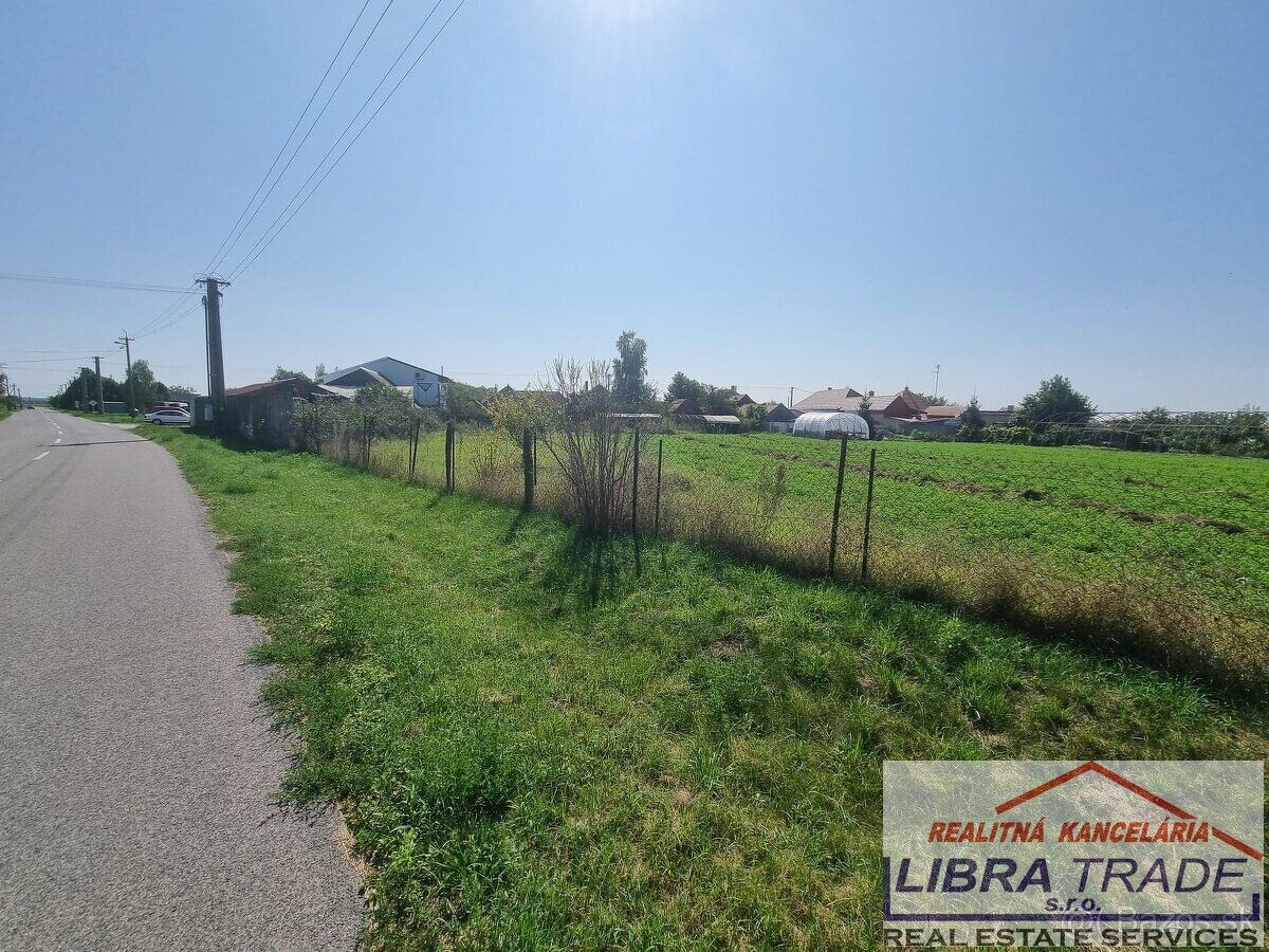 Stavebný pozemok na predaj v Hurbanove - Vék. — foto 2