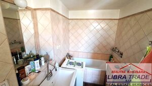 EXKLUZÍVNY PREDAJ - Kompletne prerobený 2 izbový tehlový byt v Komárne  — foto 8