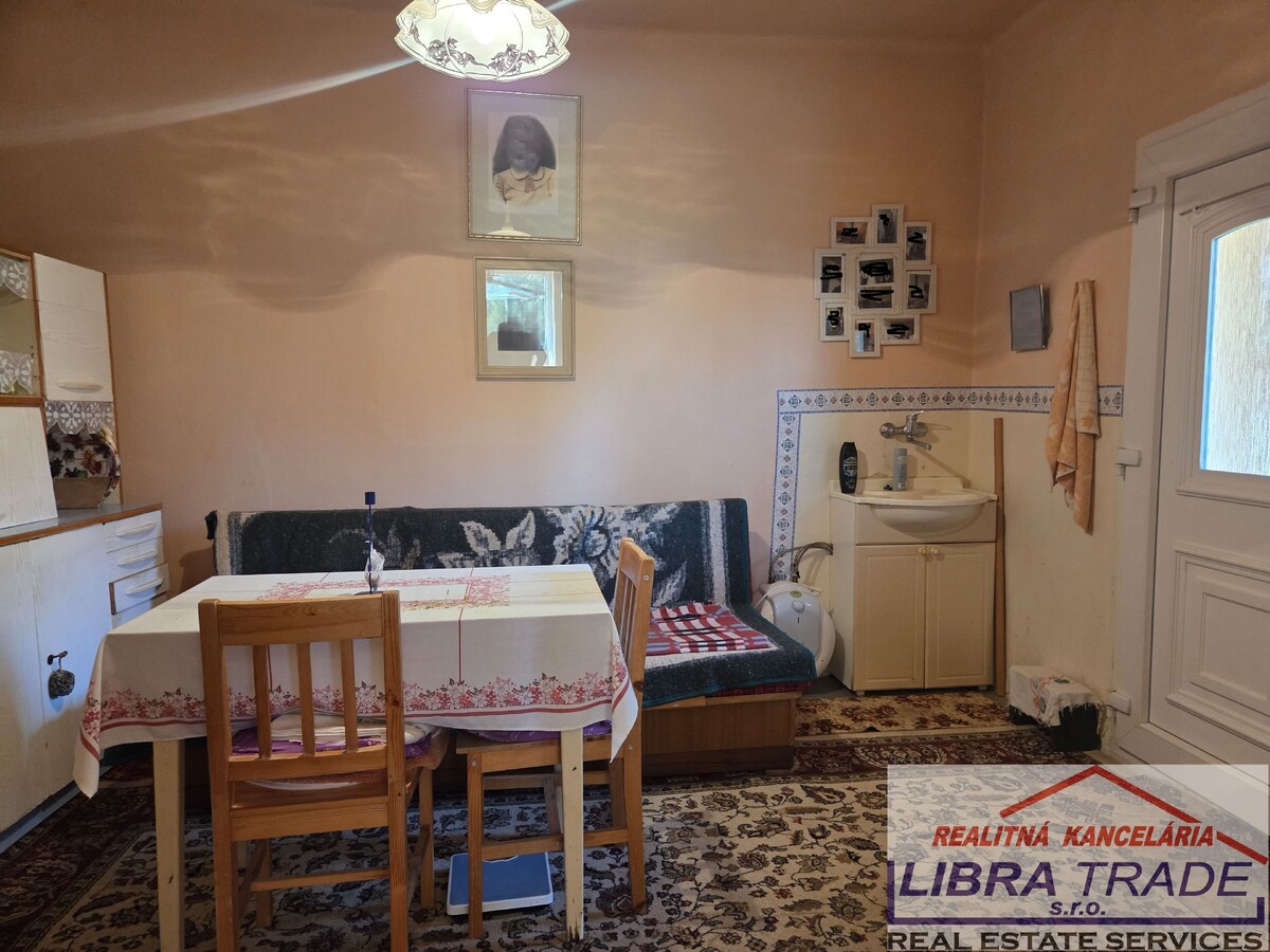 Rodinný dom na predaj v obci Búč okr. Komárno. — foto 5