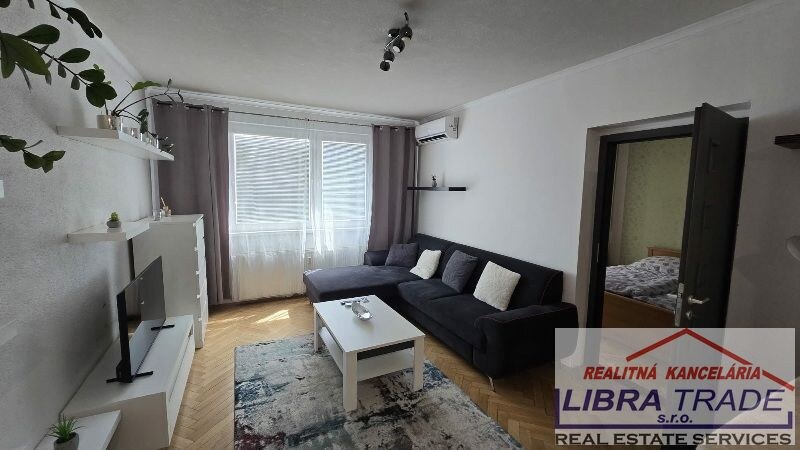 Prenájom - 2 -izbového bytu v Šuranoch. — foto 3