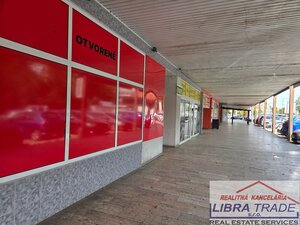 Obchodné priestory na predaj v Nových Zámkoch. — foto 5