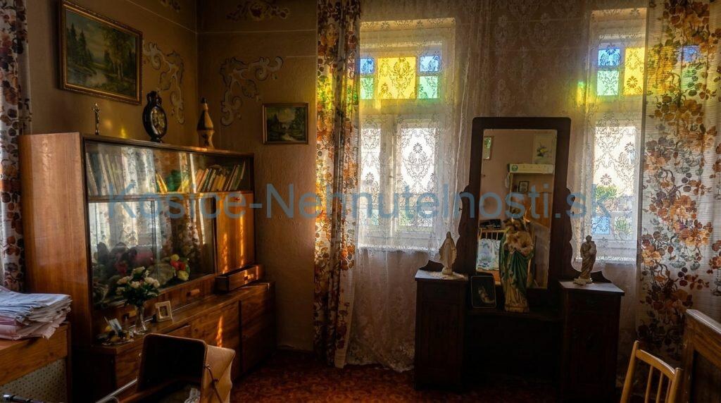 Gazdovský dom 5 izb., 1152 m2 pozemok - Malé Ozorovce — foto 11