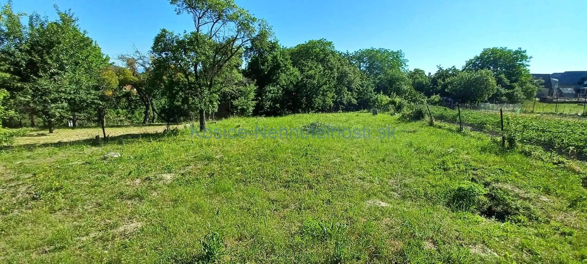 Predaj pozemok Slanská Huta 842 m2 parcela C