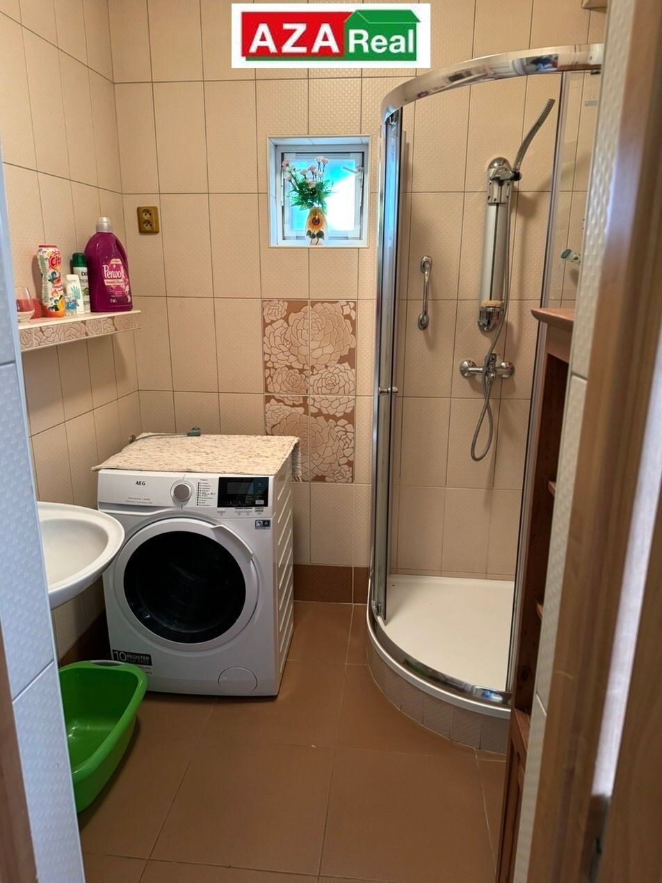 5izb. rodinný dom v Lamači je na predaj — foto 10