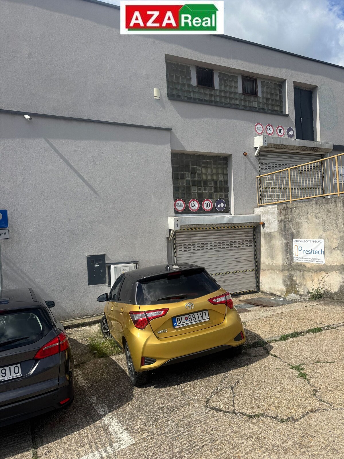 REZERVOVANÉ KÚPTE SI GARÁŽ-garážový dom,ul.Pionierska — foto 2