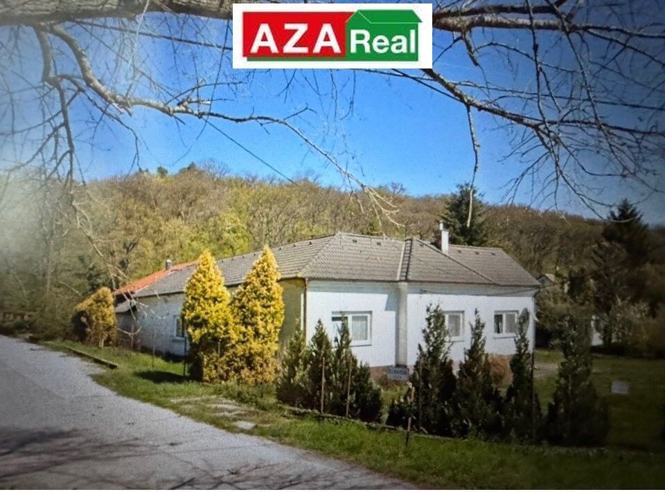 KÚPTE SI RODINNÝ DOM S PRIESTRANNÝM STAV.POZEMKOM — foto 10