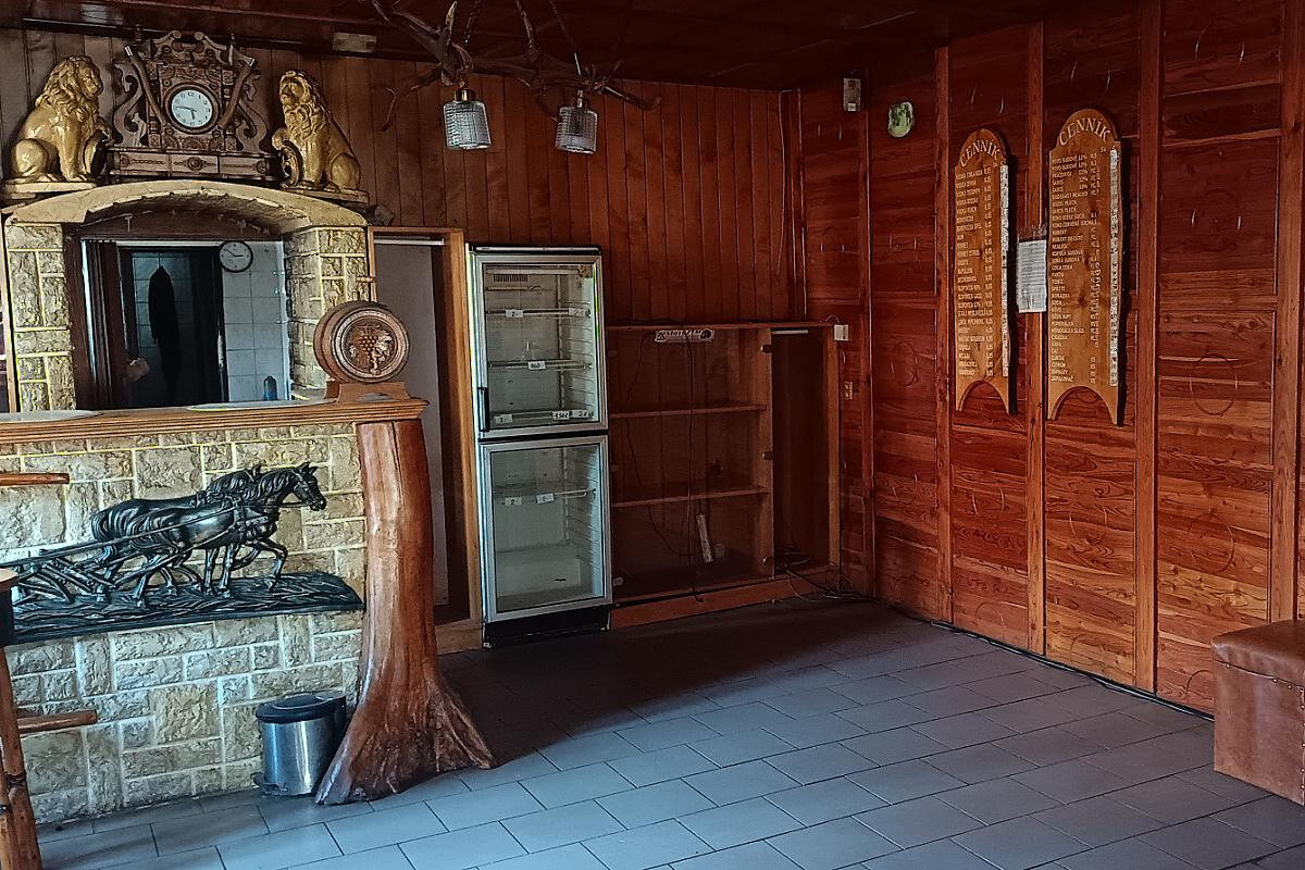 Prevádzkový objekt – hostinec s možnosťou prestavby na rodinný dom, Jasenov pri Humennom — foto 3