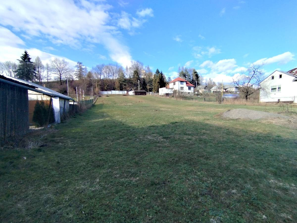 Rodinný dom s 3000 m² pozemkom – Pčoliné — foto 3