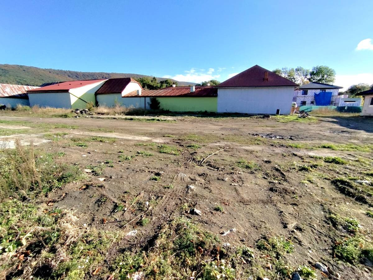 Pozemok na predaj – Stražské, blízko centra mesta — foto 3