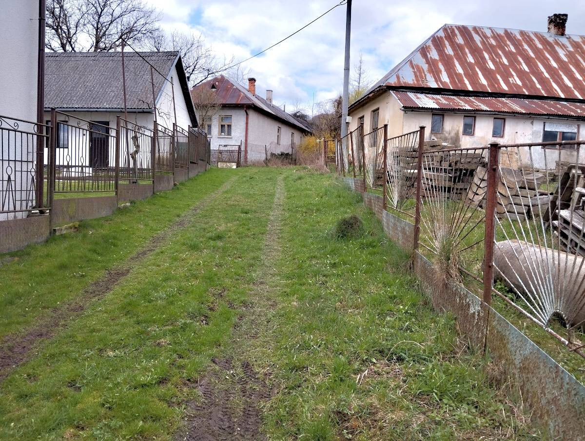 Chalupa na samote s dvoma  pozemkami – Pichne, okres Snina — foto 7