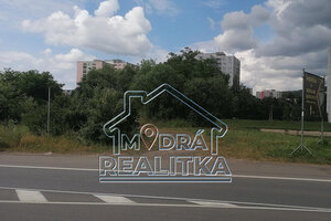 Lukratívny pozemok pri Laborci na predaj — foto 6