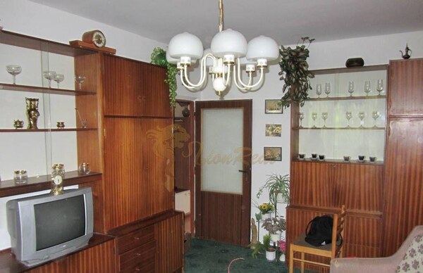 3-izb. Pod Rovnicami, s výhľadom do parku