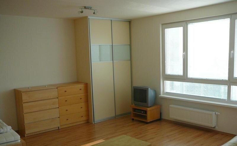 1 izb. byt na prenájom, novostavba Kadnárova ul. 46 m2, 6/8 p — foto 3