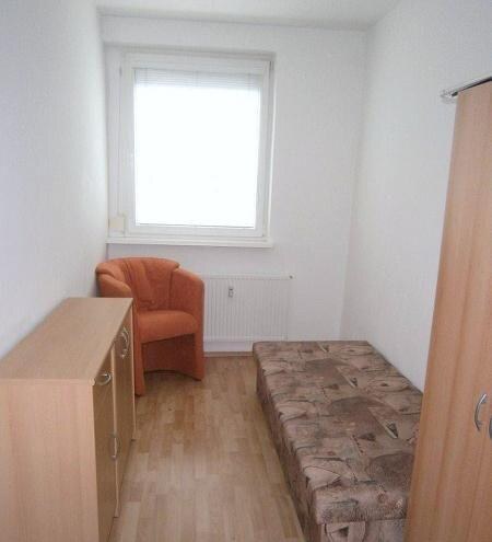 Prenájom 3 izb. MÁNESOVO NÁM. zač. Petržalky) za 550 EUR — foto 4