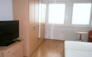Prenájom 3 izb. MÁNESOVO NÁM. zač. Petržalky) za 550 EUR — foto 3