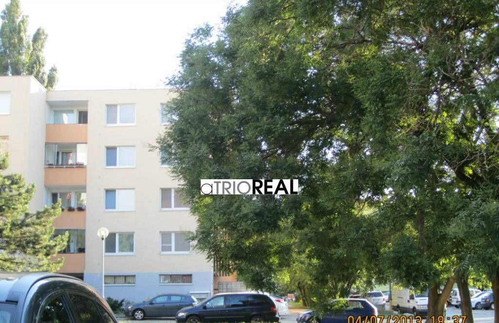 aTRIOREAL - 3I BYT - MEDVEDOVEJ - PETRZALKA, OVSISTE. — foto 2