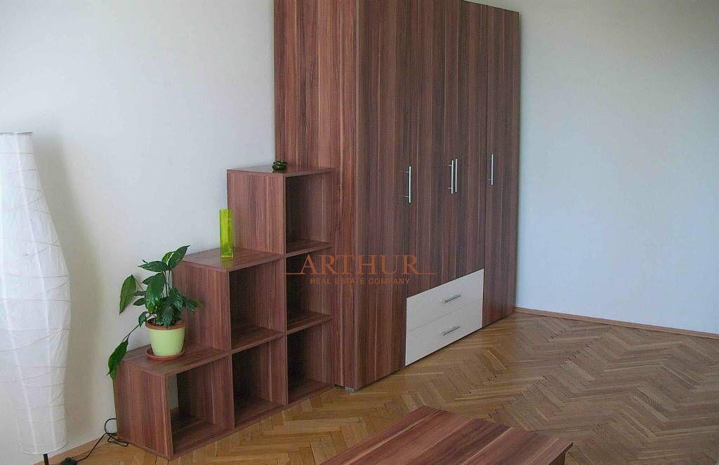 ARTHUR - Na prenájom 2-izbový byt pri Rač. mýte - nepriechodné izby — foto 2