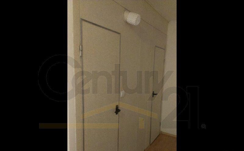 CENTURY 21 Garant ponúkaNa predaj 1 izbový byt v Košiciach za super cenu!!! — foto 2