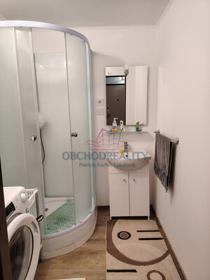 1 - izbový byt s balkónom vo Veľkých Kapušanoch — foto 7