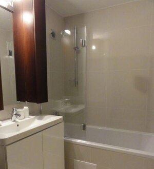 Prenájom 3 izbový byt. 72 m2 - zariadený, Prievidza — foto 2